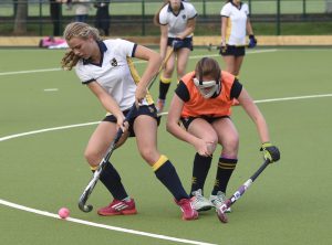 Hockey-Girls-1st-XI-v-Ardingly-2015_20452